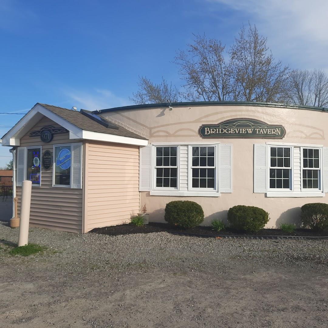 Bridgeview Tavern